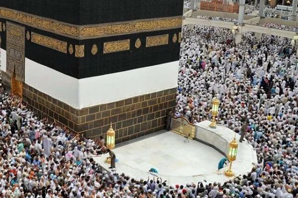 عربستان تعداد زائران حج را محدود می‌کند