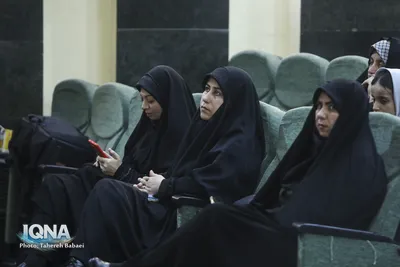 دومین جلسه قرآنیان تهران به همراه تجلیل از خبرنگاران قرآنی