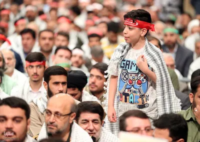 دیدار پیشکسوتان و فعالان دفاع مقدس و مقاومت با رهبر انقلاب