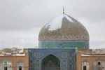 آشتی اصفهان با برف