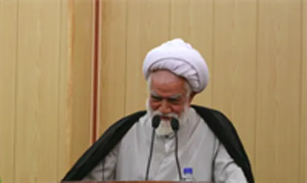 مبارزه با حجاب به منزله جنگ مستقیم با خدا است