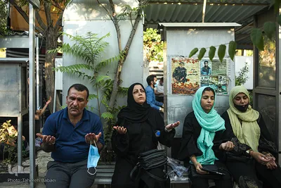مراسم دعای پرفیض عرفه در گلزار شهدا