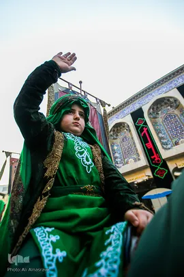 ورود نمادین کاروان امام حسین(ع) به شهر کربلا