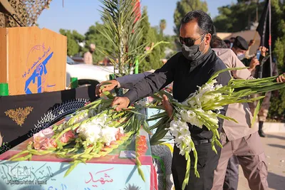 استقبال از دو شهید دفاع مقدس در شیراز