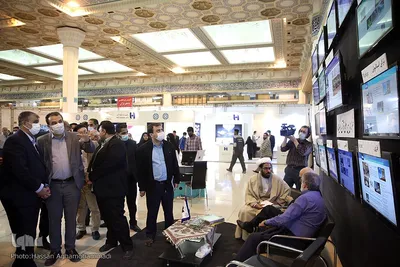 بازدید محمد اسلامی، رئیس سازمان انرژی اتمی از غرفه ایکنا در بیست و نهمین نمایشگاه بین‌المللی قرآن کریم 