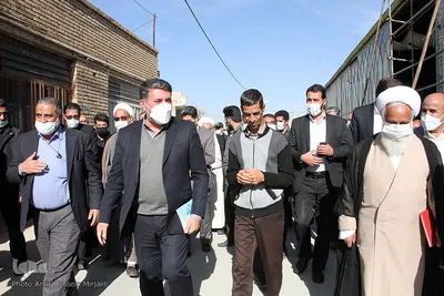 حضور فاطمی استاندار یزد در نماز جمعه شهر شاهدیه‎‎