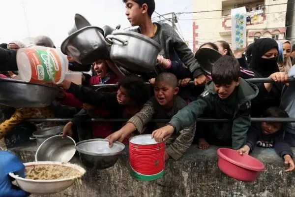 غزة محرومة من السحور وموائدها خالية من الفطور