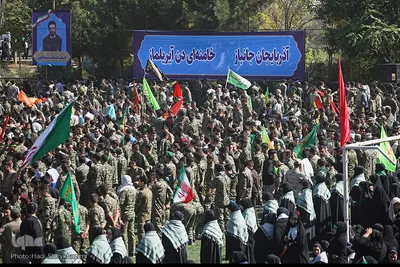 گردهمایی ۳۰ هزار نفری بسیجیان در تبریز