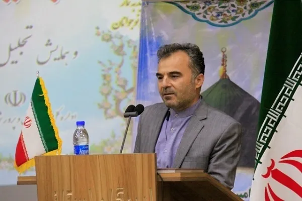 ۴۵ هزار معلم کشور امام جماعت مدارس هستند