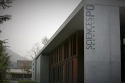France : les élèves accusant deux professeurs de Sciences Po d'islamophobie ont été relaxés