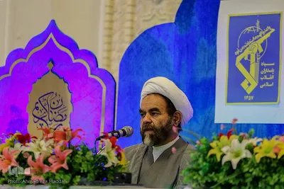 محفل انس با قرآن کریم سپاه فجر فارس در شاهچراغ(ع)