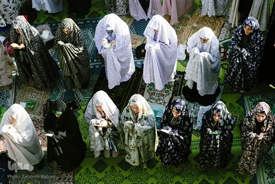 نماز عید سعید فطر در جوار حرم حضرت امام زاده حسن (ع)
