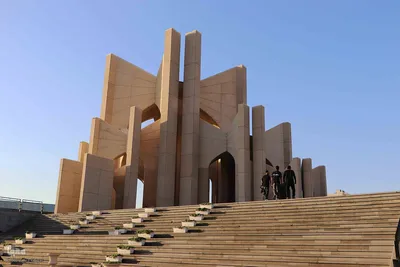 شهریار شیرین سخن