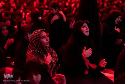 حسینیه ایران؛ عزاداری شب تاسوعا بانوان در هیئت لوا حیدر کرار