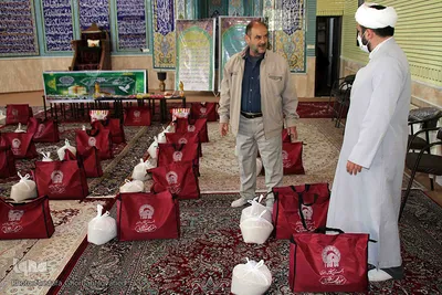 توزیع 250 بسته حمایتی آستان قدس رضوی در اهر
