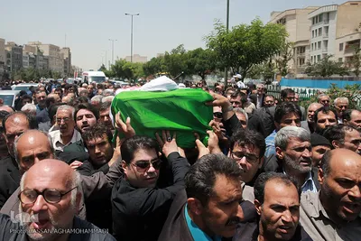 مراسم تشییع پیکر مرحوم حجت الاسلام «احمد احمدی» عضو  فقید شورای عالی انقلاب فرهنگی