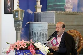مراسم دعای کمیل زائران ایرانی در مدینه منوره
