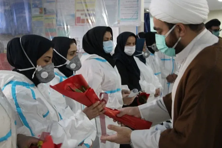 پیشگامی طلاب در مراقبت معنوی از بیماران کرونایی