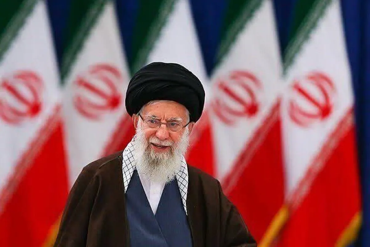 د پاکستان اھل سنت د امام خامنہ ای پہ شھادت پسې د هغه د جنازې غایبانه لمونځ ادا کوی