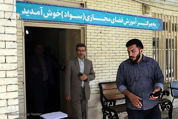 بازدید بازدید معاون آموزشی و کارآفرینی جهاددانشگاهی از ساختمان معاونت آموزش و آموزش فضای مجازی استان فارس