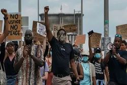 Strategic Council of International Servants of Mahdism Condemns Racism in US