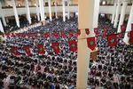 نماز ظهر عاشورا در شبستان امام خمینی(ره)‎ حرم شاهچراغ(ع)