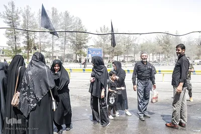 عزاداری و نماز ظهر عاشورا در بیرجند