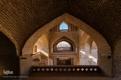 مسجد خسرو اردستان