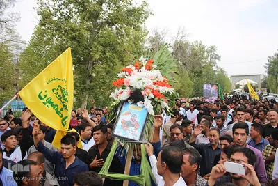 تشییع پیکر شهید صادق محمدزاده از شهدای تیپ فاطمیون