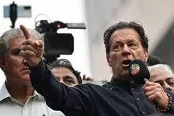 Pakistan : Imran Khan a été blessé