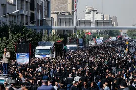 تشییع پیکر ۱۳۵ شهید گمنام دفاع مقدس