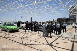 بازدید حجت‌الاسلام  قاضی عسکر، نماینده ولی فقیه در امور حج و زیارت از سالن در دست احداث ویژه حجاج فرودگاه امام خمینی(ره)