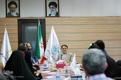 نشست راهکارهای تحقق اشتغال و تولید
