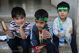 پیاده روی جاماندگان نونهال اربعین حسینی در دانشگاه امام صادق(ع)