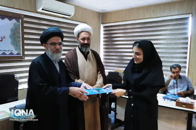 نشست صمیمی حجت‌الاسلام اصل نژاد با اصحاب رسانه در تبریز