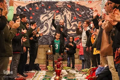 برپایی سفره حضرت ام البنین (س) در حرم مطهر سید میر محمد(ع)‎‎