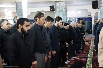 اقامه نماز ظهر عاشورا در اهر