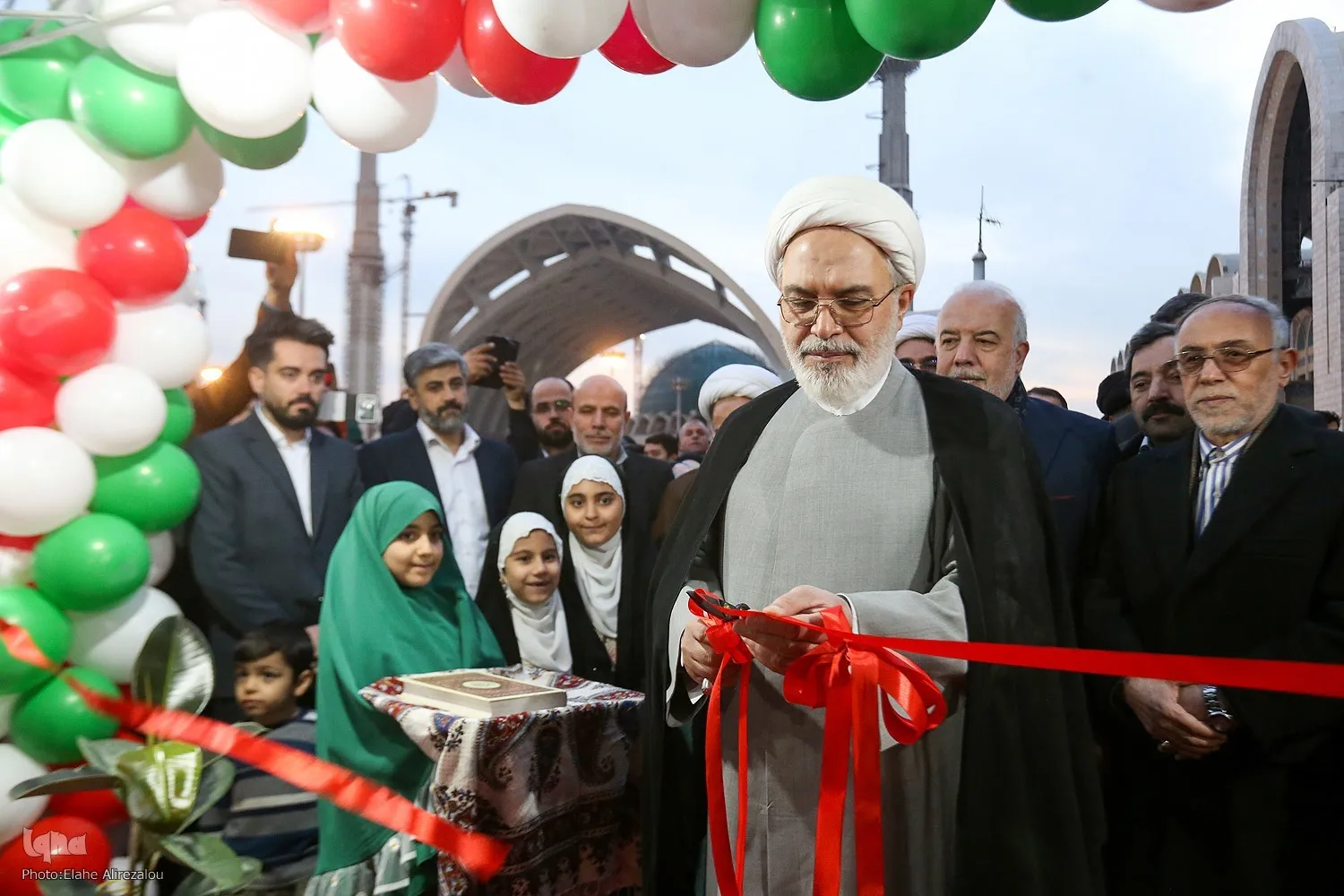 تقرير مصور | حفل إفتتاح معرض طهران الدولي للقرآن بدورته الـ32