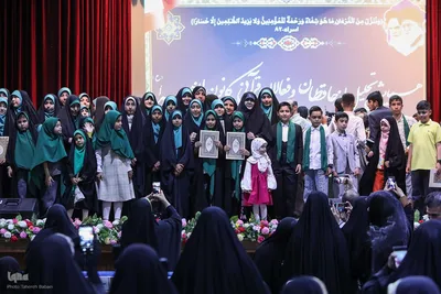 همایش تجلیل از حافظان کانون الزهرا مؤسسه مهد قرآن