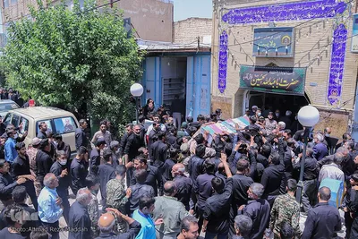 آئین وداع با پیکر شهید عبدالله اسکندری در شهرستان خرامه