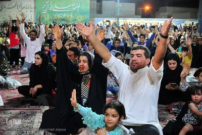 جشن عید غدیر در حرم علی‌بن مهزیار اهوازی