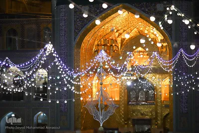 حرم مطهر رضوی در شب مبعث رسول اكرم(ص)