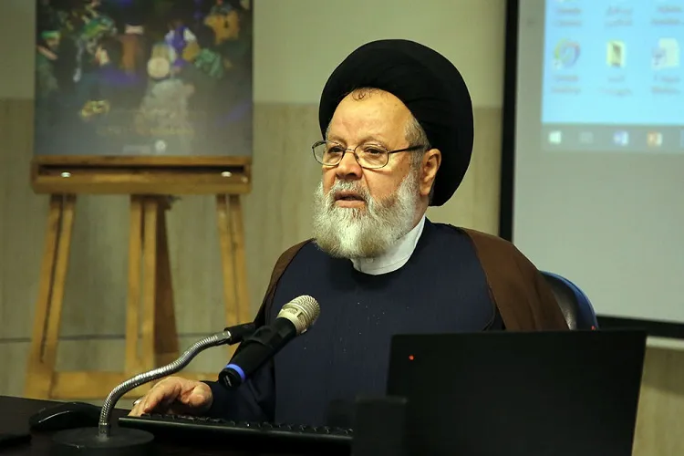 ملاك برتری حضرت زهرا(س) چیست / لزوم تدریس مبانی اعتقادی برهانی شیعه در حوزه‌ها