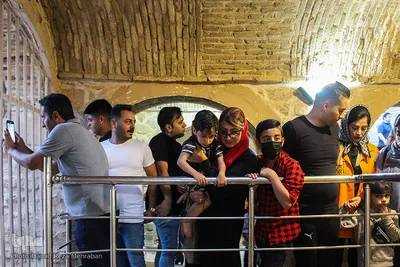 بازدید مسافران نوروزی از سازه‌های آبی شهرستان شوشتر