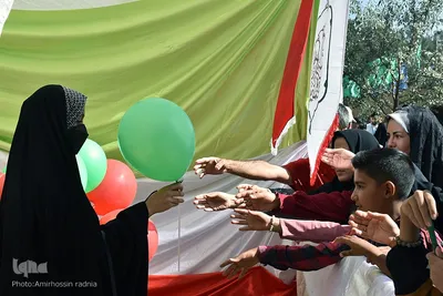 اجتماع عظیم همخوانی سرود سلام فرمانده در بیرجند