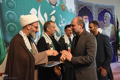 اجلاسیه نماز و تجلیل از فعالان نماز در دستگاه‌های اجرایی سمنان‎
