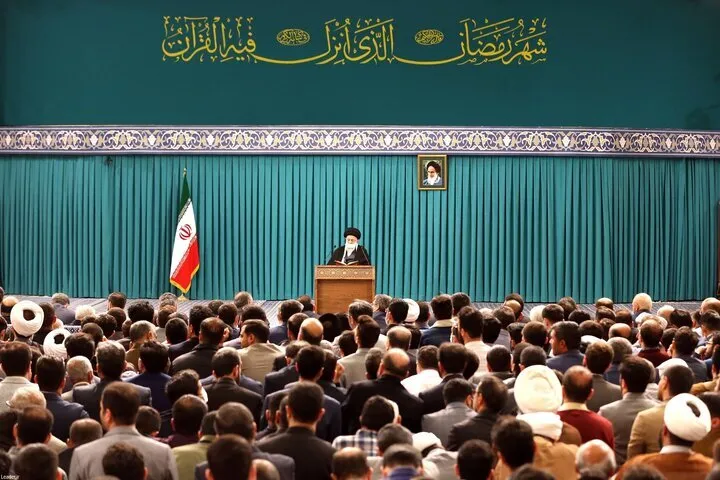 Devrim Lideri'nin huzurunda Kur’an-ı Kerim ziyafeti