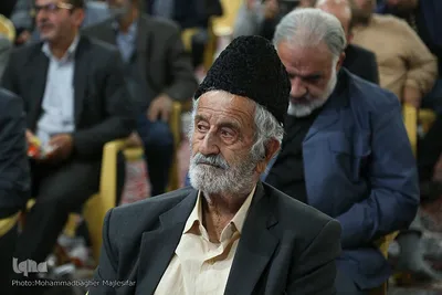 آیین تجلیل از مداحان و پیرغلامان شاهد و ایثارگر اصفهان