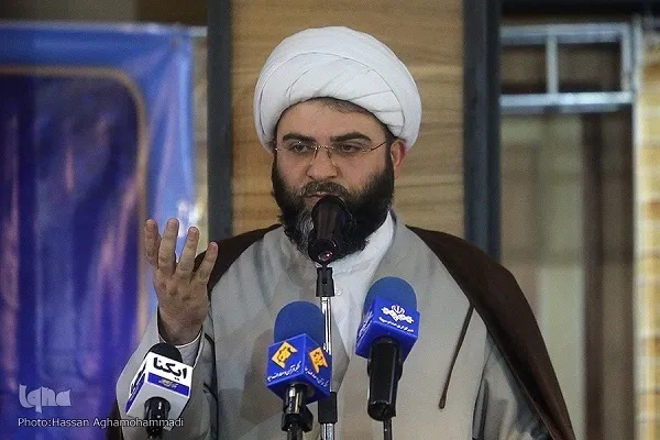 شیوه تبلیغ روحانیون بروزرسانی شود