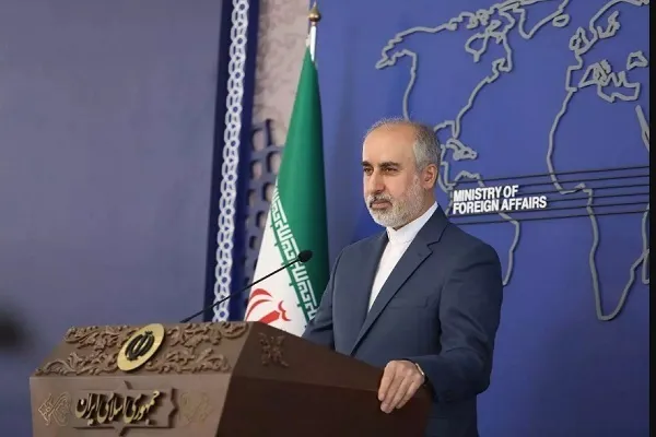دولت فرانسه رفتارهای دوگانه حقوق بشری را رها کند
